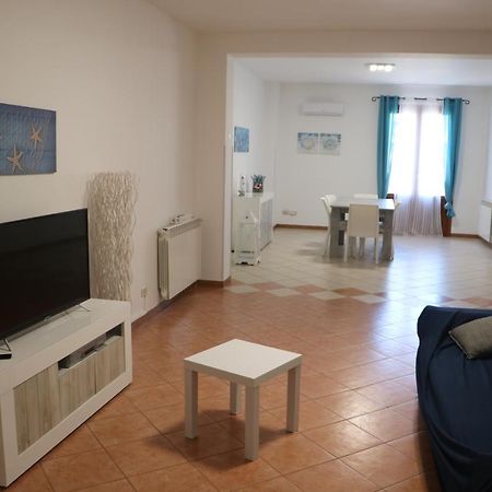 Ferienwohnung La Casa Di Magiu Terrasini Exterior foto